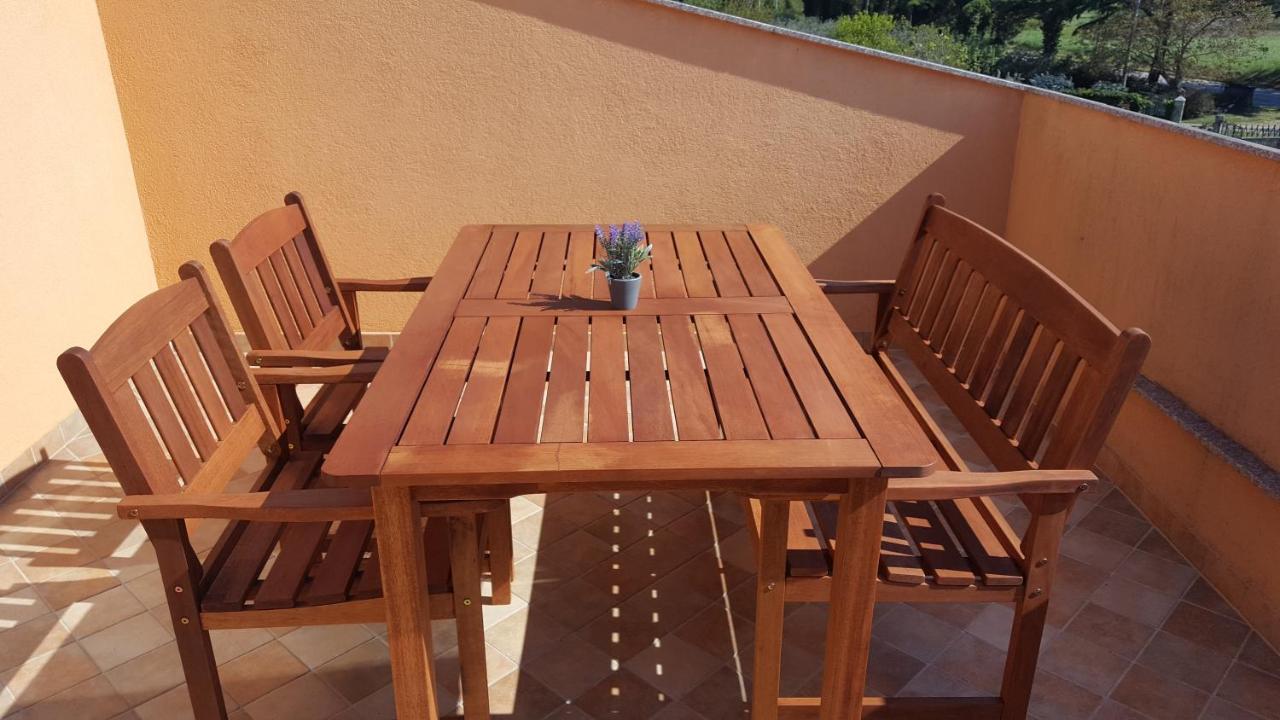 Apartmani Viktorija Fažana Exterior foto