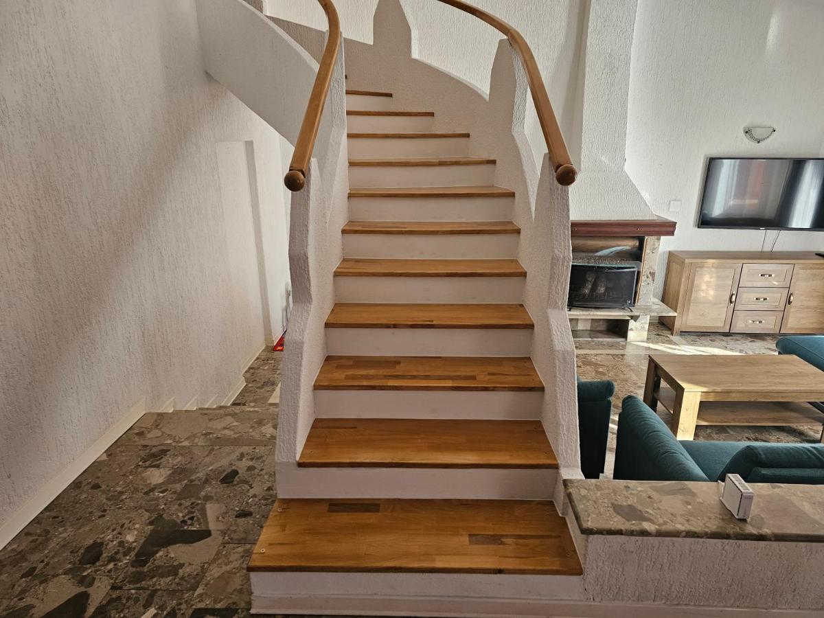 Apartmani Viktorija Fažana Exterior foto